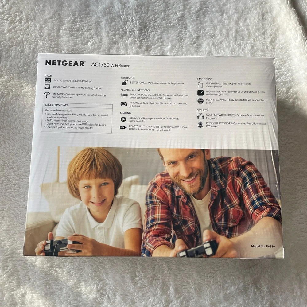 NETGEAR AC1750 WiFi Router - Picture 3 of 4